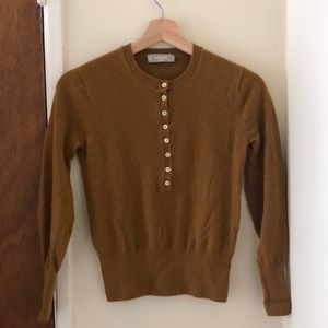 Everlane Cashmere Henley in Golden Brown, Size XS